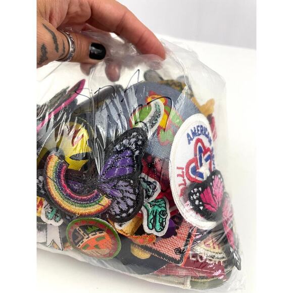 150 PC Assorted Sewing Applique Patches Iron on Sew On NEW Mixed Sequin Crafting - Picture 16 of 16